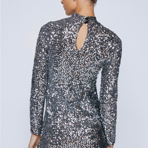 Nasty Gal Petite Sequin Dress - Picture 3 of 6